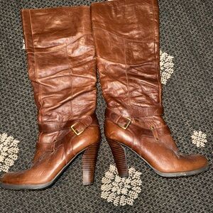 Guess fall boots